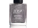 Lak na nehty Magic Efect Mineral Crush s stíbrnými tpytkami a matným efektem.