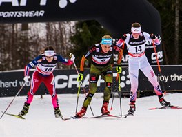 Petra Novkov (s 14) na trati sobotnho skiatlonu v norskm Lillehameru.