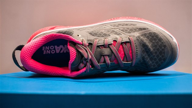 TEST: Hoka One One Clifton 2 - nejleh a nejmk objemov silnin bota na trhu.