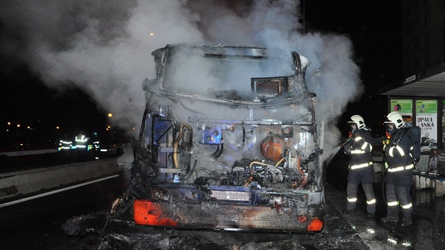 V Tupolevov ulici shoel bhem dvou dn ji druhý autobus dopravního podniku.