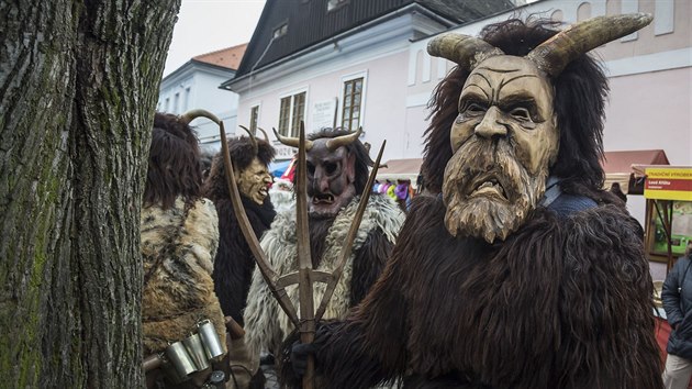 24. ronk tradinho Valaskho mikulskho jarmeku ve Valaskch Kloboukch (5. prosince 2015).