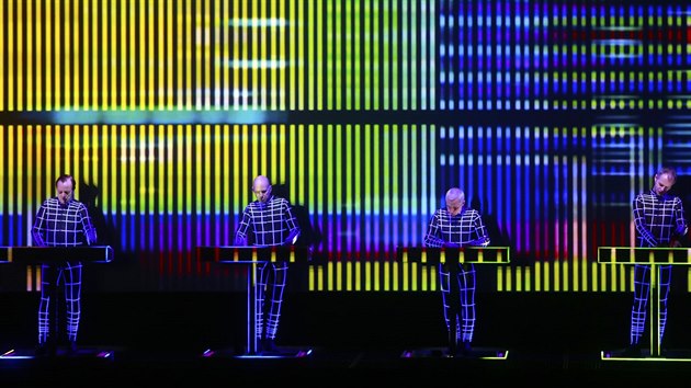 Kraftwerk, 3. prosince 2015, Praha, Forum Karln