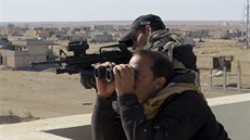 Irácké protiteroristické jednotky v boji proti IS v Ramádí  (14. listopadu 2015)