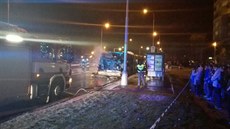 Požár linkového autobusu v Tupolevově ulici v Praze. (3.12.2015)