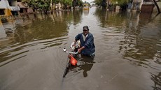 Záplavy v jihoindickém městě Čennaí