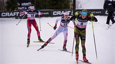 Petra Nováková (s 14) na trati sobotního skiatlonu v norském Lillehameru.