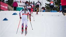 Petra Nováková (s 14) na trati sobotního skiatlonu v norském Lillehameru.