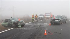 �idi� bílé dodávky nedal na k�i�ovatce p�i odbo�ování p�ednost protijedoucímu...