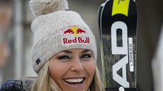 D�VODY K ÚSM�VU. Lindsey Vonnová se raduje po sérii triumf� v kanadském Lake...