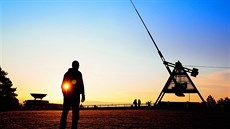 Stroj asu. V dob, kdy Stalinova popularita strm padala u i v Rusku,...