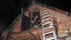 Hasiči zasahovali u požáru zahradní chatky v Doubravě na Karvinsku. Při požáru...