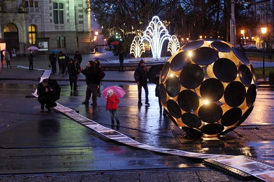 Z fotografií záitk z roku Evropského hlavního msta kultury vznikla...