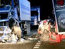 Váná nehoda zablokovala silnic z Plzn do atce na nkolik hodin.