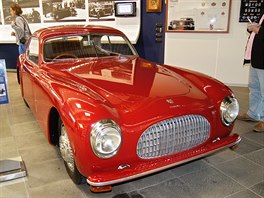 Muzeum studia Pininfarina v sdle firmy v Cambianu