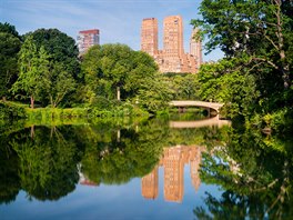 Brzy ráno je Central Park oázou klidu v runém mst. Potkáte tu jen místní,...