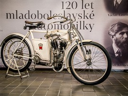 Dvouválcový motocykl Laurin & Klement Slavia CCD