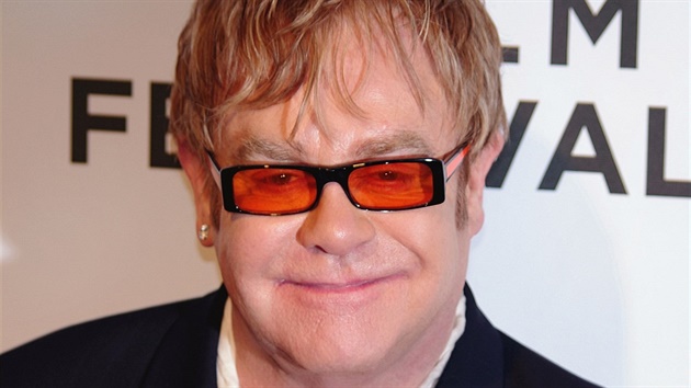 Zpvák a skladatel Elton John