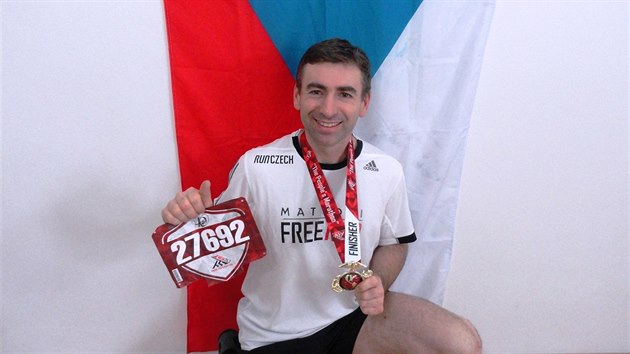 Ji Koke se na Marine Corps Marathon pipravoval tyi msce. Jako profesionlnho vojka se ho smysl americkho maratonu vnitn dotk.