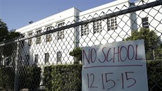 Hrozba bombovým útokem uzavřela přes 1 200 škol v Los Angeles. Volno měli i...