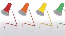 Na dokon�ení lampy �.21616 od Josefa H�rky jsou pou�ité komaxitové barvy.