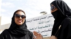 Mezi sedmi tisíci kandidáty v saudskoarabských regionálních volbách je i devt...