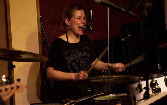 Pavla Táboříková působí již devět let v kapele 5P Luboše Pospíšila.