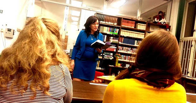 Spisovatelka Eva Tvrdá z Hluína vydává svou prózu Ddictví jako audioknihu.