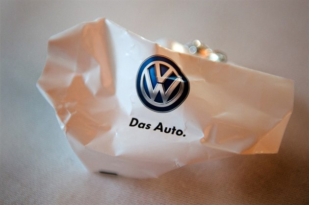 Podle jednoho z mana�er� ozna�il �éf zna�ky Volkswagen Herbert Diess slogan �Das Auto� za absolutistický.