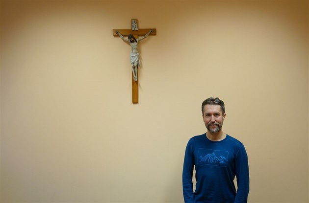 B�hající fará� Pavel Semela.