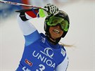 RADOST V CÍLI. Lara Gutová vyhrála obí slalom v Lienzu.
