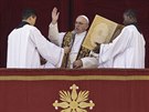 Pape poehnal Mstu a svtu (25. prosince 2015)