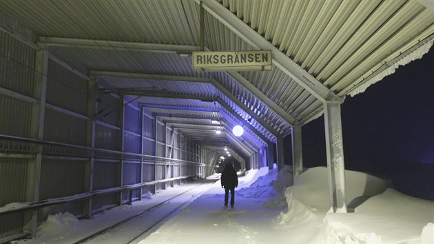 Migranti na severu vdska ve mst Riksgransen. (19. prosince 2015)