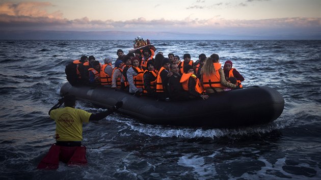 Pjezd migrant na eck ostrov Lesbos (prosinec 2015)