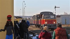 Reálný výletní vláek nkolikrát do roka pendluje mezi Budjovicemi a Jemnicí.