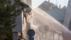 V eských Budjovicích bojovali hasii na tdrý den s tragickým poárem...