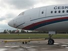 Tupolev Tu-154 z bývalé vládní letky u osm let stojí na ploe kbelského...