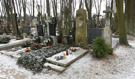 Oba obvinní loni navtívili také hrob Aneky Hrzové.