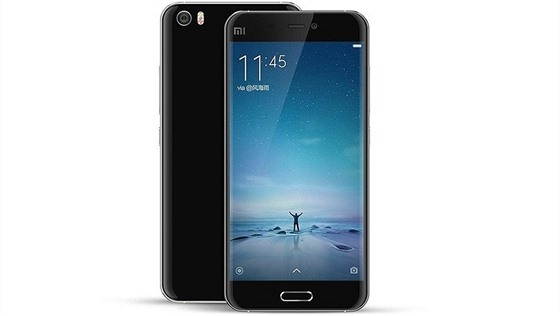 Xiaomi Mi5 v erném provedení. Celkem by mli mít zájemci na výbr z kvarteta...