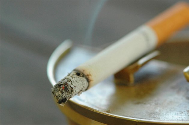 Jak reaguje tělo, když přestanete kouřit. Tlak se zlepší už první den -  iDNES.cz