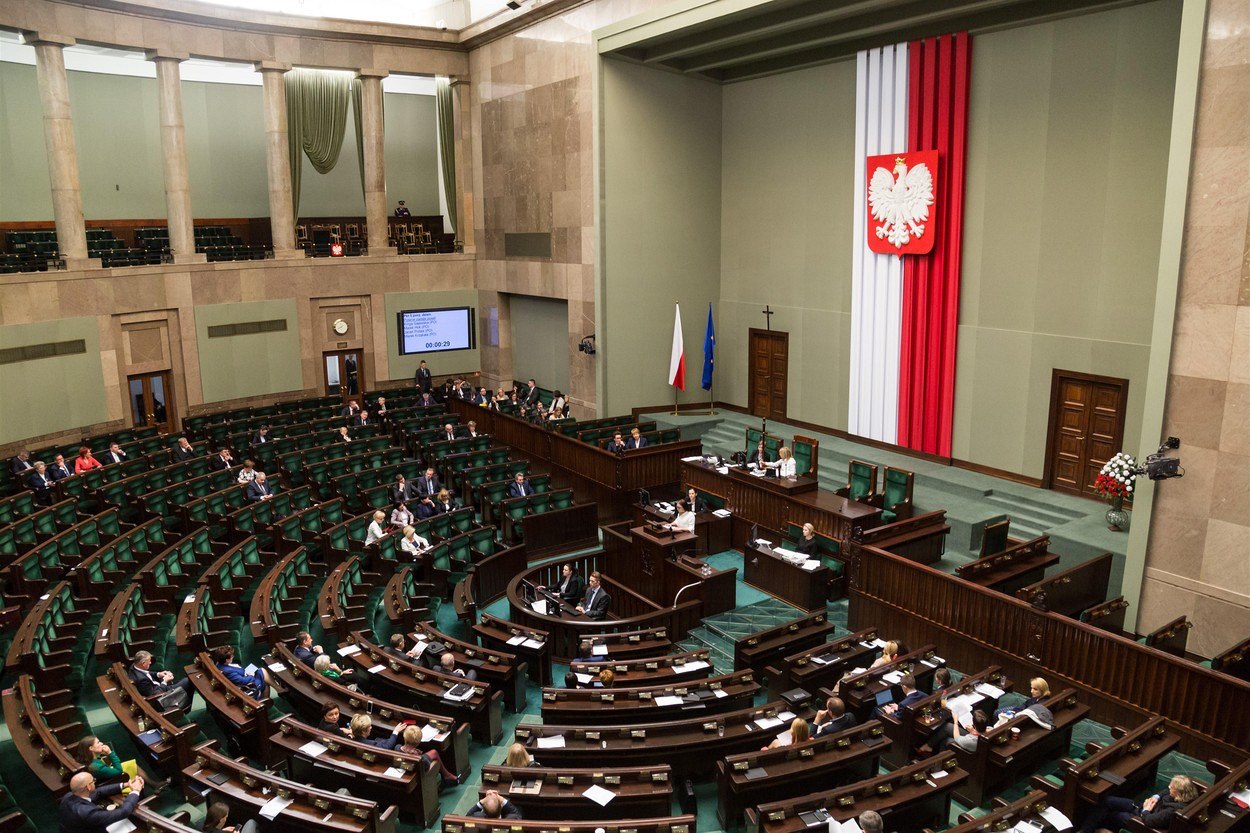 Сенат Польщі ухвалив постанову до 85-х роковин Голодомору - Цензор.НЕТ 6600