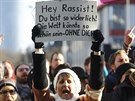 Odprci Pegidy demonstrují v Kolín nad Rýnem. Hej rasisti, jste nechutní....