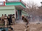 Afghánská armáda zasahuje proti ozbrojencm, kteí se po neúspném pokusu...