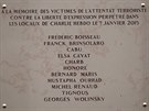 Pamtní deska na budov, kde do ledna 2015 sídlil asopis Charlie Hebdo (5....