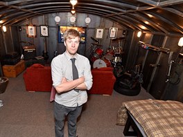 Anglian Colin Furze je instalatér, youtuber a také trochu ílenec, který svými...