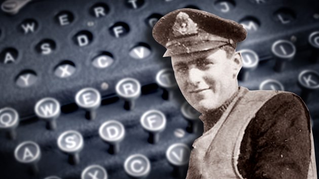 Důstojník britského námořnictva David Balme nalezl v potopené německé ponorce slavný šifrovací přístroj Enigma.