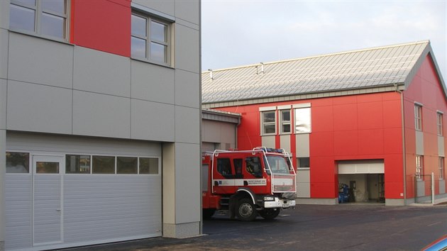 Nov� stanice profesion�ln�ch hasi�� ve Vrchlab�.