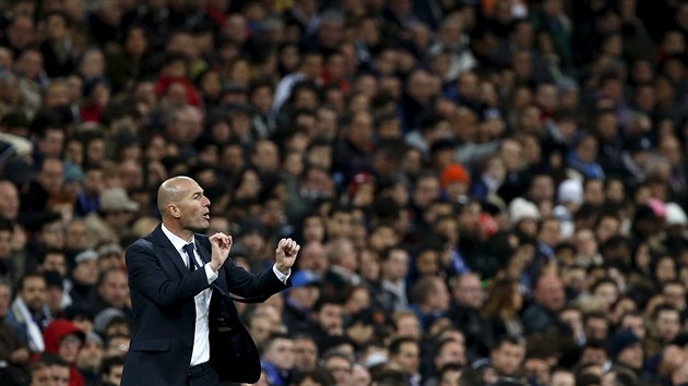 Zinédine Zidane pi své premiée jako kou Realu Madrid