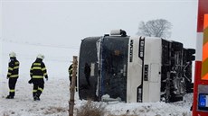 Havarovaný autobus s dtmi z Bloruska (6.1.2015).