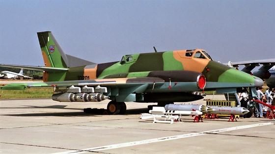 Iljuin Il-102 na výstav MosAeroshow 1992