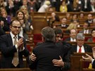Nový katalánský premiér Carles Puigdemont ml svj první projev v parlamentu....